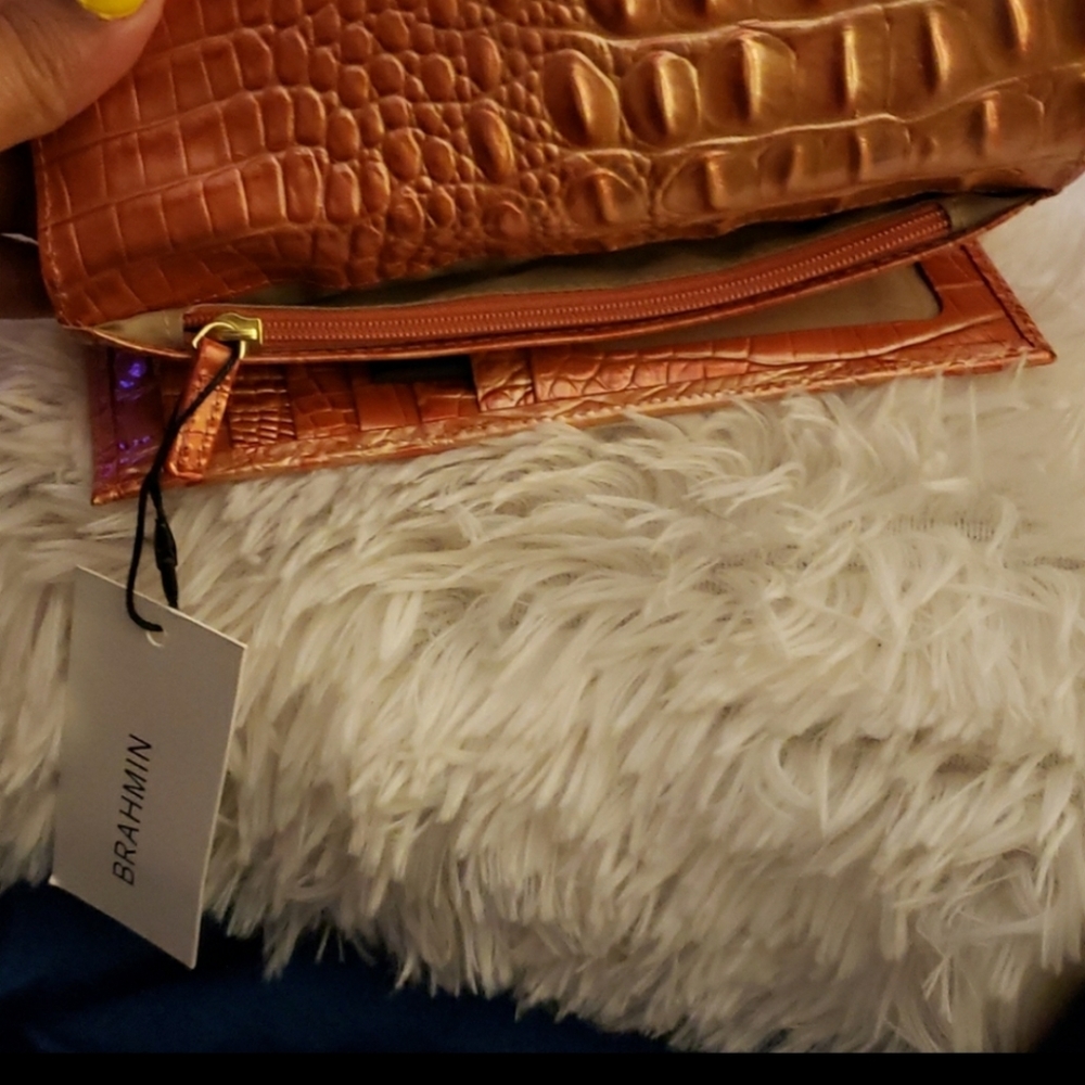 Brahmin Wallet - Picture 3 of 4